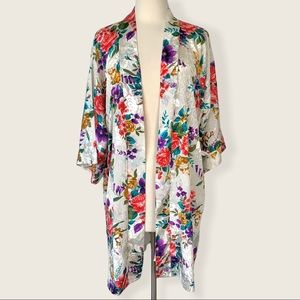 Adonna Vintage silky Floral robe
